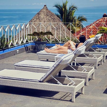 Hotel Luxury Patio Azul (Adults Only) Puerto Vallarta Eksteriør billede Rooftop pool at the Hotel