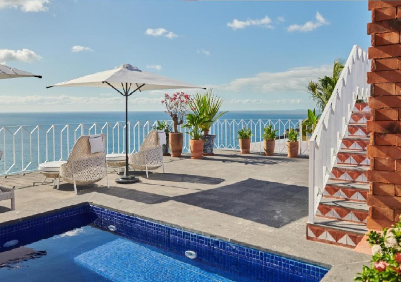 Hotel Luxury Patio Azul (Adults Only) Puerto Vallarta Eksteriør billede Rooftop pool
