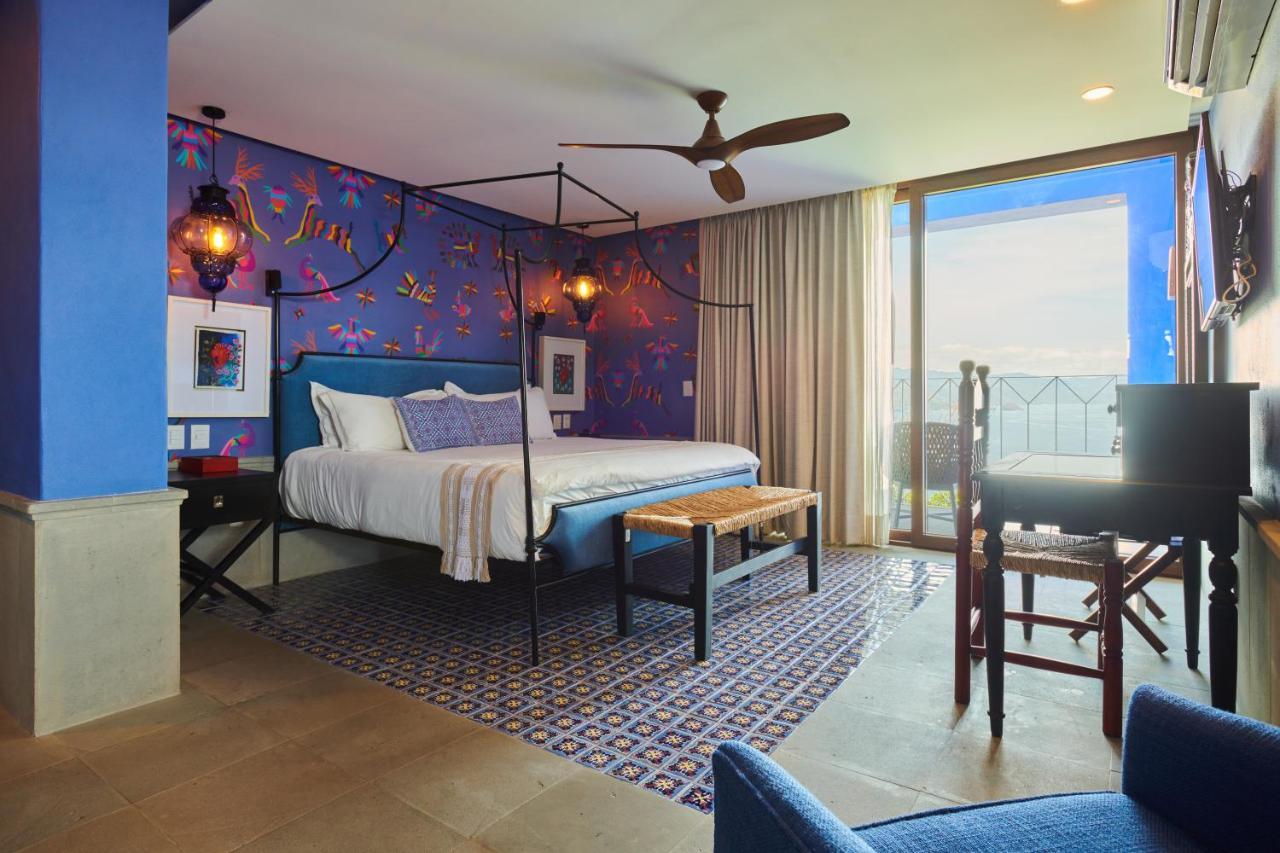 Hotel Luxury Patio Azul (Adults Only) Puerto Vallarta Eksteriør billede A bedroom at the hotel